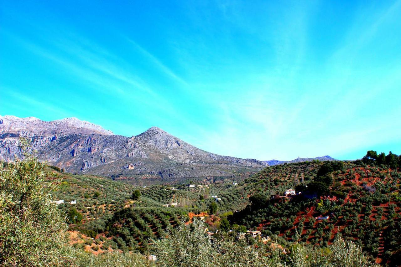Alojamiento Rural El Agueelo Huelma Exterior foto